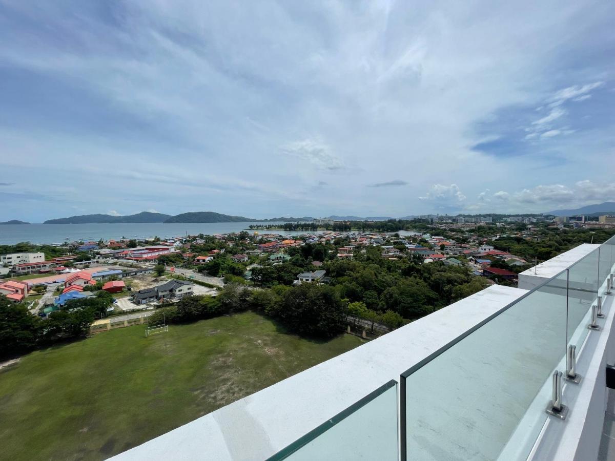 Aru Suites Homestay Wifi,Carpark,24H Check In,Water Filter By R2 Residence Kota Kinabalu Buitenkant foto