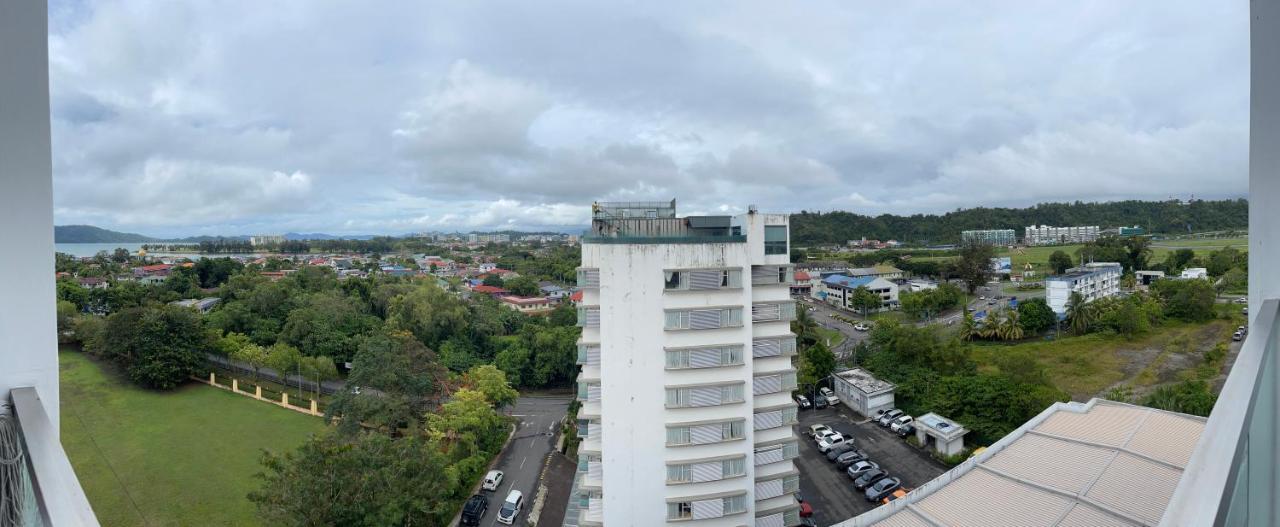 Aru Suites Homestay Wifi,Carpark,24H Check In,Water Filter By R2 Residence Kota Kinabalu Buitenkant foto