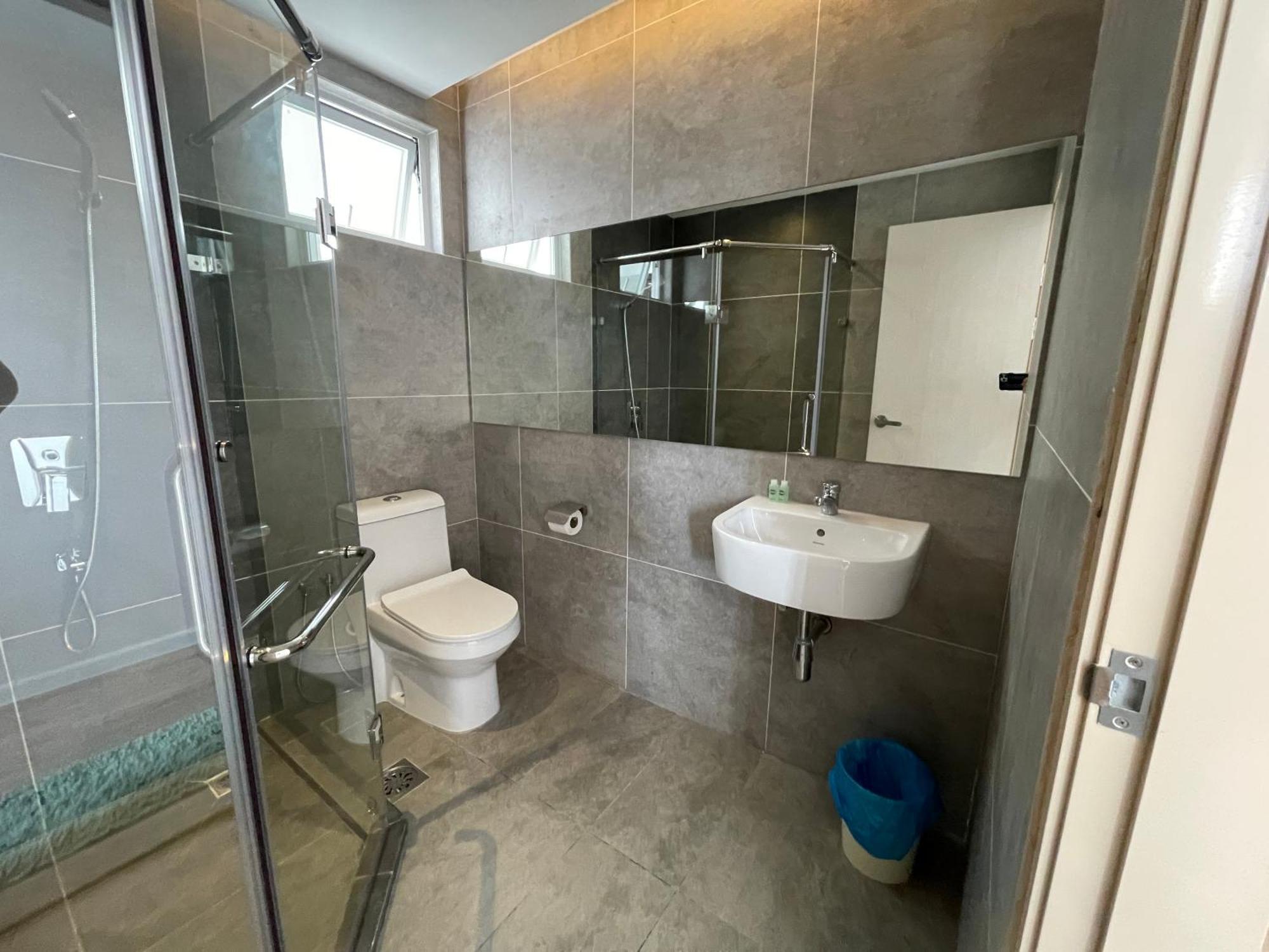 Aru Suites Homestay Wifi,Carpark,24H Check In,Water Filter By R2 Residence Kota Kinabalu Buitenkant foto